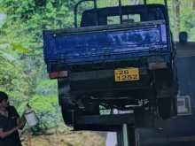 https://riyasewana.com/uploads/isuzu-elf-18212408866.jpg