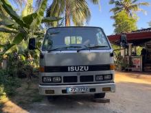 Isuzu ELF 1980 Lorry