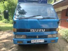 Isuzu ELF 1982 Lorry