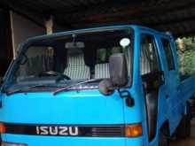 Isuzu ELF 1968 Crew Cab
