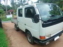 https://riyasewana.com/uploads/isuzu-elf-1976-113210112053.jpg