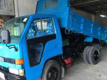https://riyasewana.com/uploads/isuzu-elf-1976-2311221812944.jpg