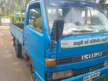 https://riyasewana.com/uploads/isuzu-elf-1979-10935011208243.jpg
