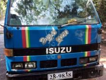 Isuzu Elf 1979 Lorry