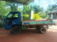 Isuzu ELF 1979 Lorry