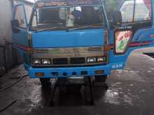 Isuzu Elf 1980 Lorry