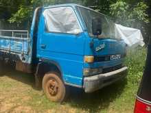 Isuzu ELF 1980 Lorry