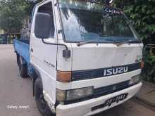 Isuzu Elf 1980 Lorry