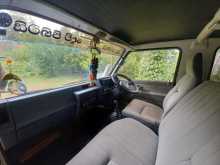 https://riyasewana.com/uploads/isuzu-elf-1980-2014260012924.jpg