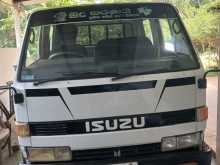 Isuzu ELF 1980 Lorry