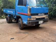 https://riyasewana.com/uploads/isuzu-elf-1980-222340912942.jpg