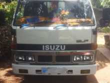 Isuzu Elf 1980 Lorry