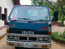 Isuzu ELF 1980 Lorry