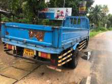 Isuzu ELF 1980 Lorry