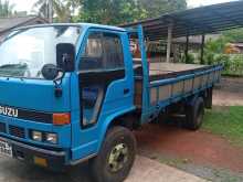 Isuzu ELF 1980 Lorry