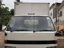 Isuzu Elf 14.5 1981 Lorry