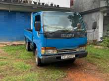 Isuzu ELF Single Wheel 1981 Lorry