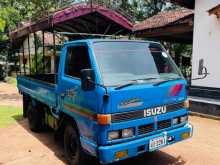 Isuzu Elf 1981 Lorry