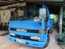 Isuzu ELF 1981 Lorry