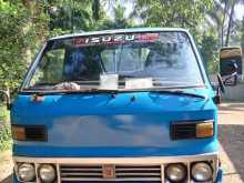 Isuzu ELF 1982 Lorry