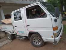 https://riyasewana.com/uploads/isuzu-elf-1982-2619445312633.jpg