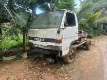 Isuzu Elf 1982 Lorry
