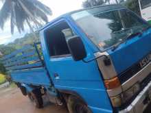 Isuzu ELF 1982 Lorry