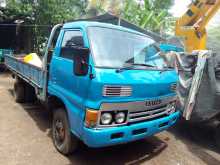 Isuzu ELF 1983 Lorry