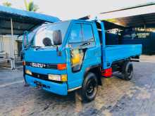 Isuzu Elf 1984 Lorry