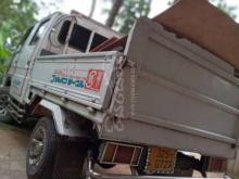 https://riyasewana.com/uploads/isuzu-elf-1985-181924511292334.jpg