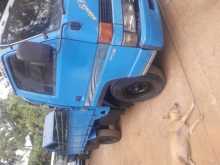 https://riyasewana.com/uploads/isuzu-elf-1986-1620221412343.jpg