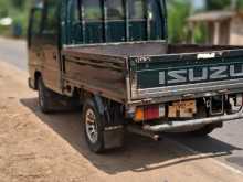 https://riyasewana.com/uploads/isuzu-elf-1986-2114345212614.jpg