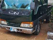 Isuzu Elf 1986 Crew Cab