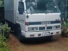 Isuzu ELF 1987 Lorry