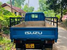 Isuzu ELF 1987 Lorry