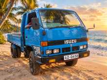 Isuzu ELF 1988 Lorry