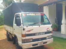 https://riyasewana.com/uploads/isuzu-elf-1992-1816335912352.jpg