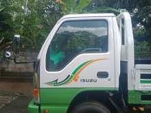 Isuzu ELF 1996 Lorry