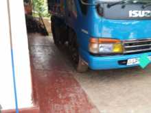 https://riyasewana.com/uploads/isuzu-elf-1999-215410712322.jpg