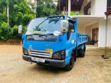 Isuzu Tipper 2000 Lorry