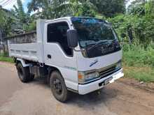 https://riyasewana.com/uploads/isuzu-elf-2000-610264512202.jpg