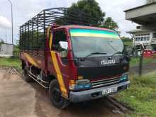 Isuzu Elf 2001 Lorry