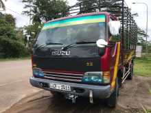 https://riyasewana.com/uploads/isuzu-elf-2001-119364612592.jpg