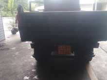 https://riyasewana.com/uploads/isuzu-elf-2001-2920351212353.jpg
