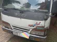 Isuzu ELF Boom Truck 2001 Lorry