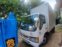 Isuzu Elf 2002 Lorry