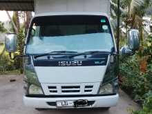 Isuzu ELF 2005 Lorry