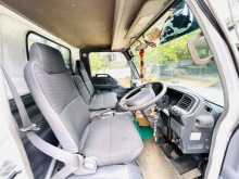 https://riyasewana.com/uploads/isuzu-elf-2006-1818021012124.jpg