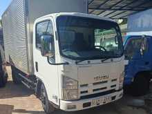 Isuzu ELF 2010 Lorry