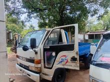 Isuzu ELF 1982 Lorry